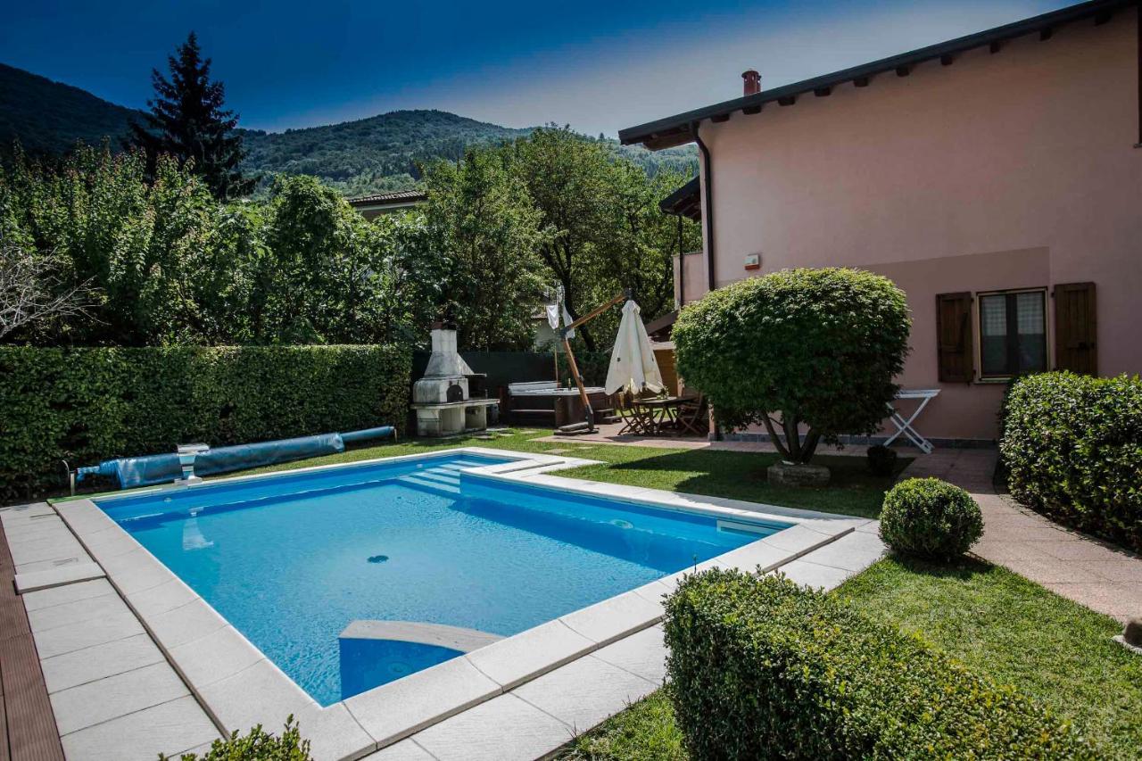 Jane E Jolie Holiday Home Private Swimming Pool