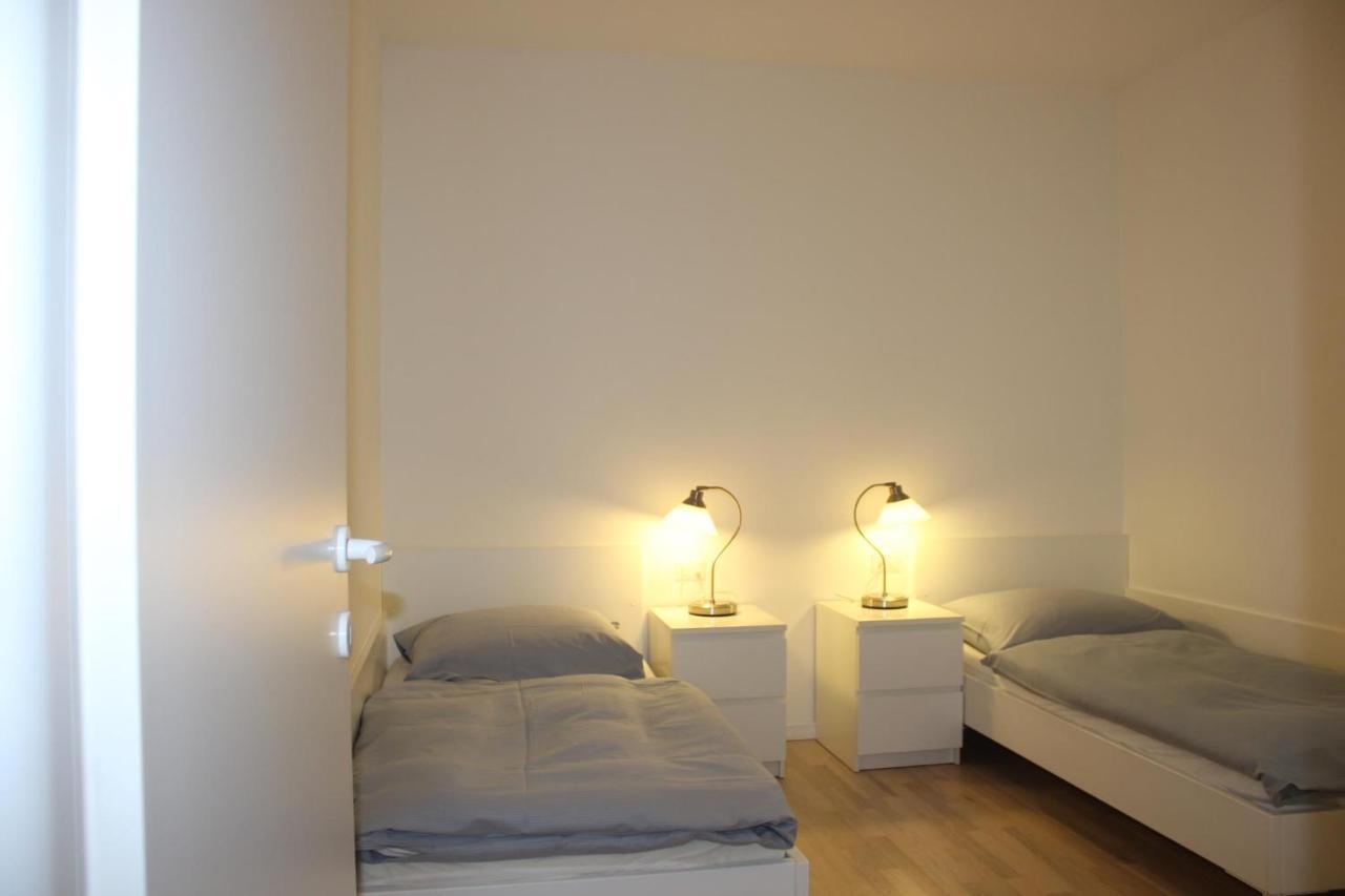 Rose Gialla Pastella Terrassen Ferienwohnung Og 1