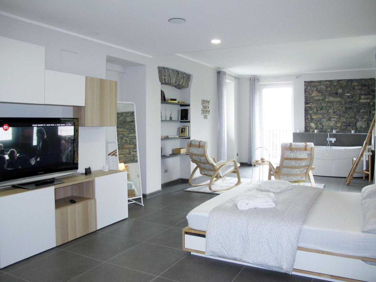 Holiday Home Lacum Lux Resort by Interhome 2