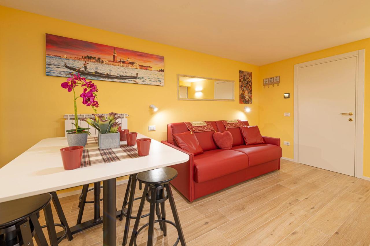 Nina Venice Apartment 2