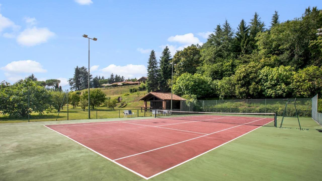 Tenuta di Eupilio 18, Emma Villas 1