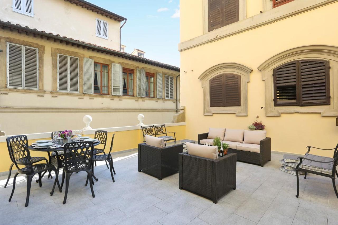 Design Apartment in the Heart of Florence - Hosted by Sweetstay 1