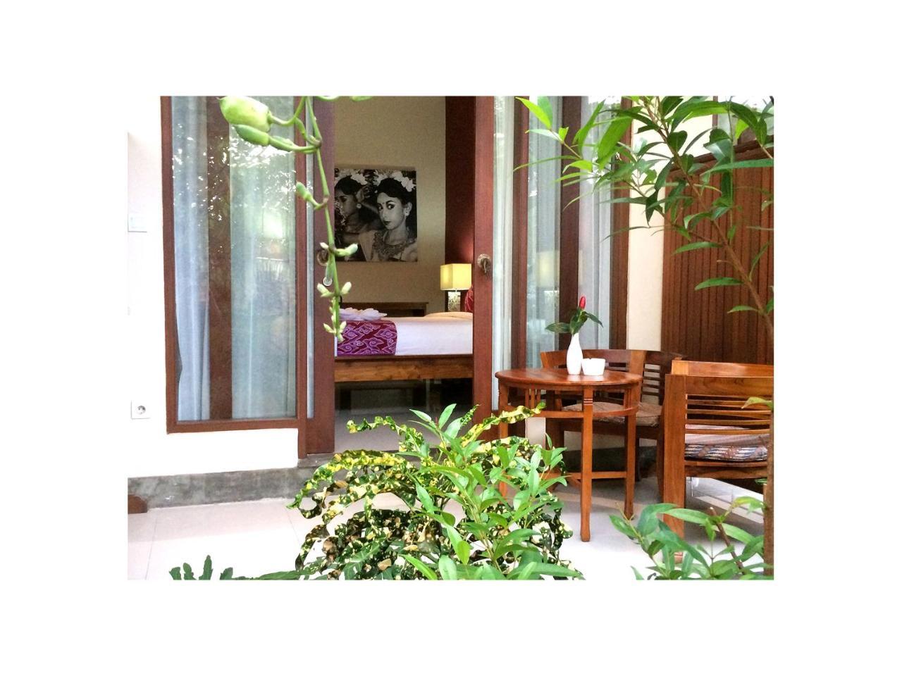 Narendra Guest House 1