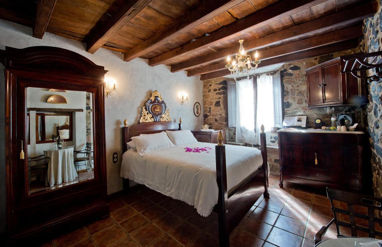La Casa Dels Poetes (Adults Only)