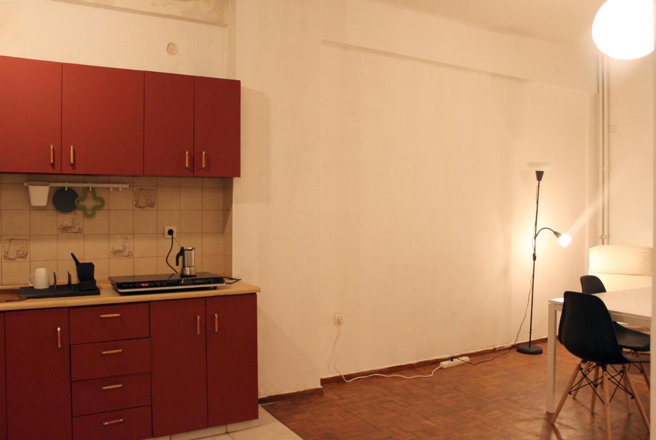 4 Min From Metro And 10 Min From Central Athens