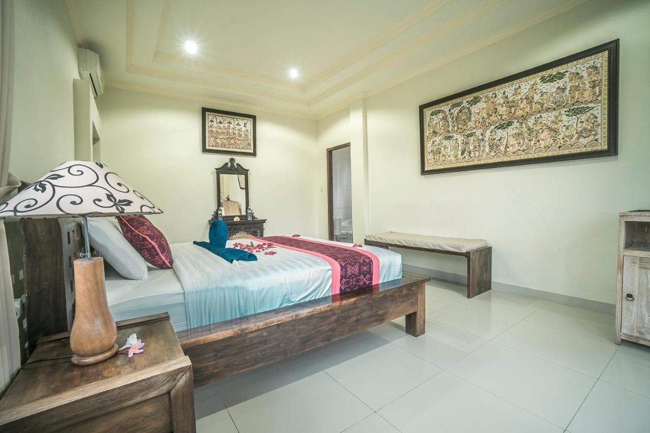 Three Dewi's Guest House 2