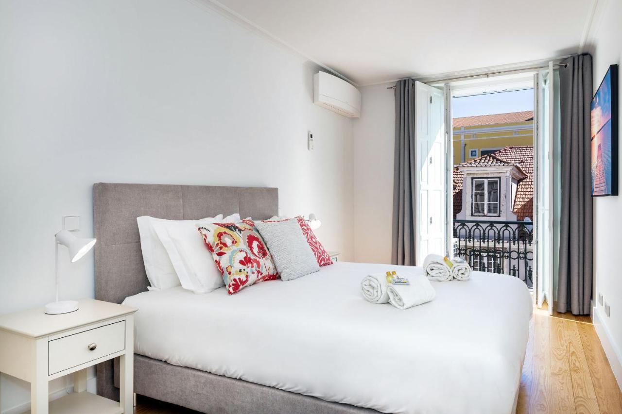 Amazing 1bdr Apartment in Chiado by Lovelystay 2
