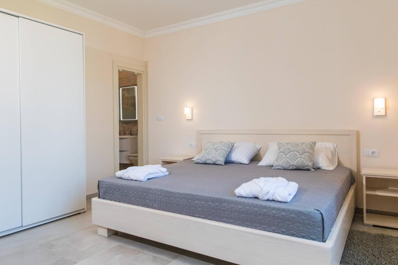 Villa Enigma 2