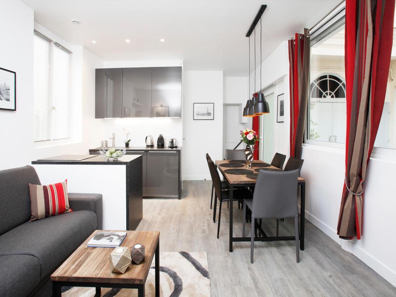 Charming Apartment in Heart of Paris