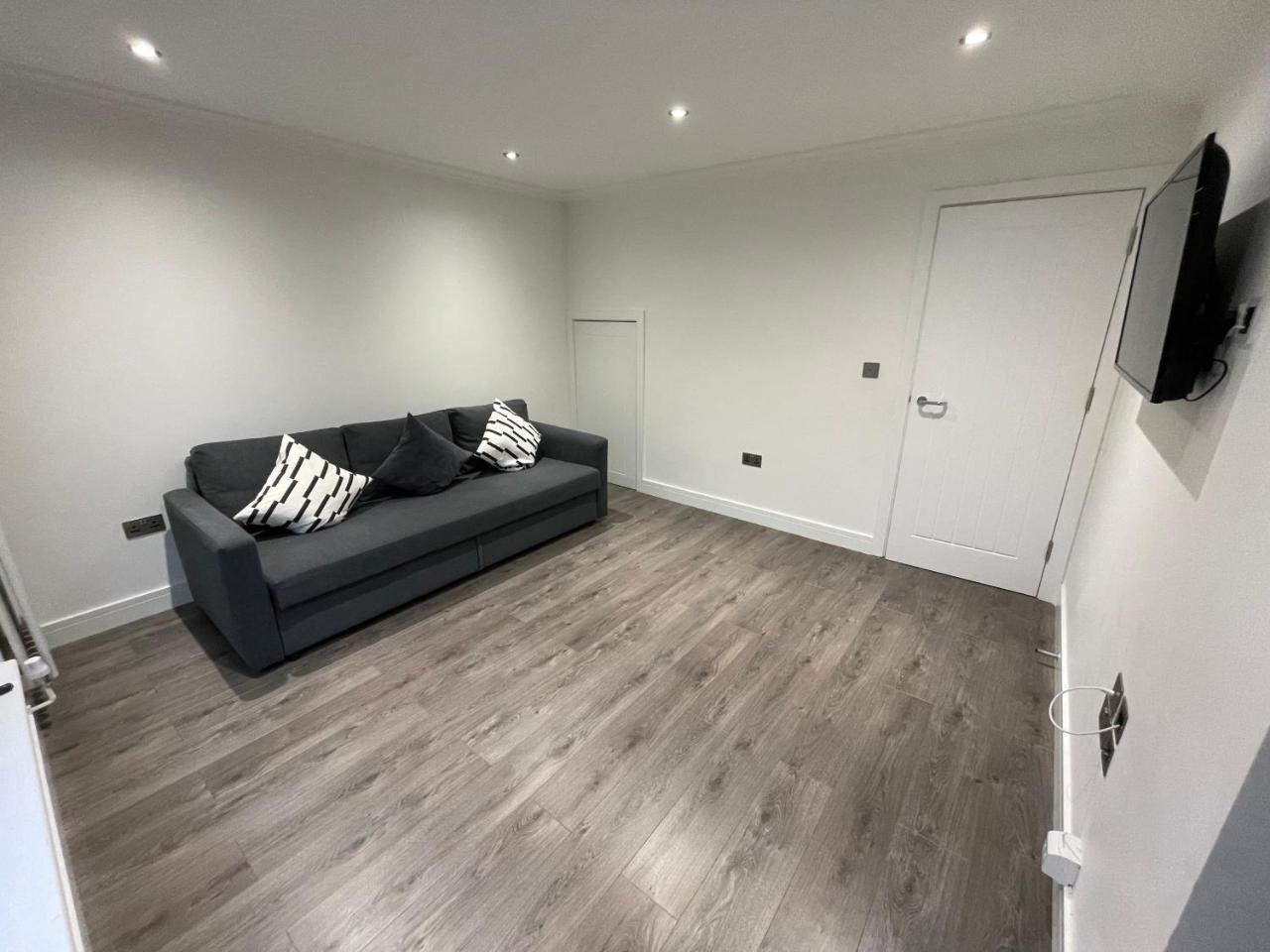 London West Ham Apartments 1