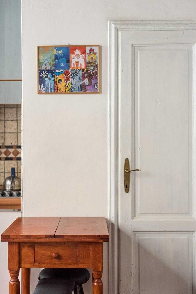 Mini Studio in the Heart of Florence 1
