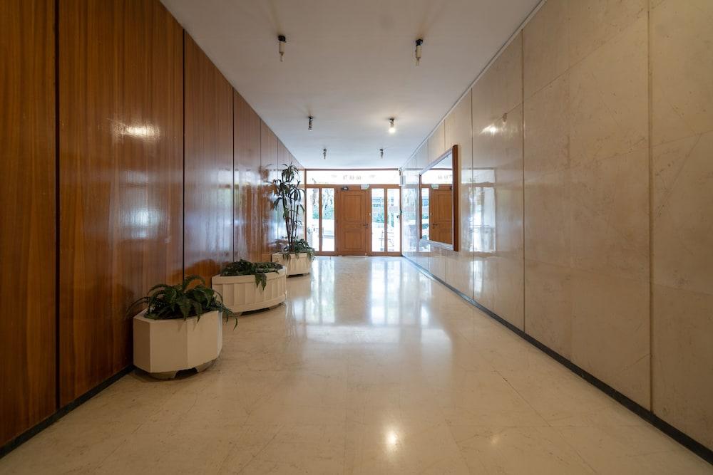 Pagrati's Best Apartment