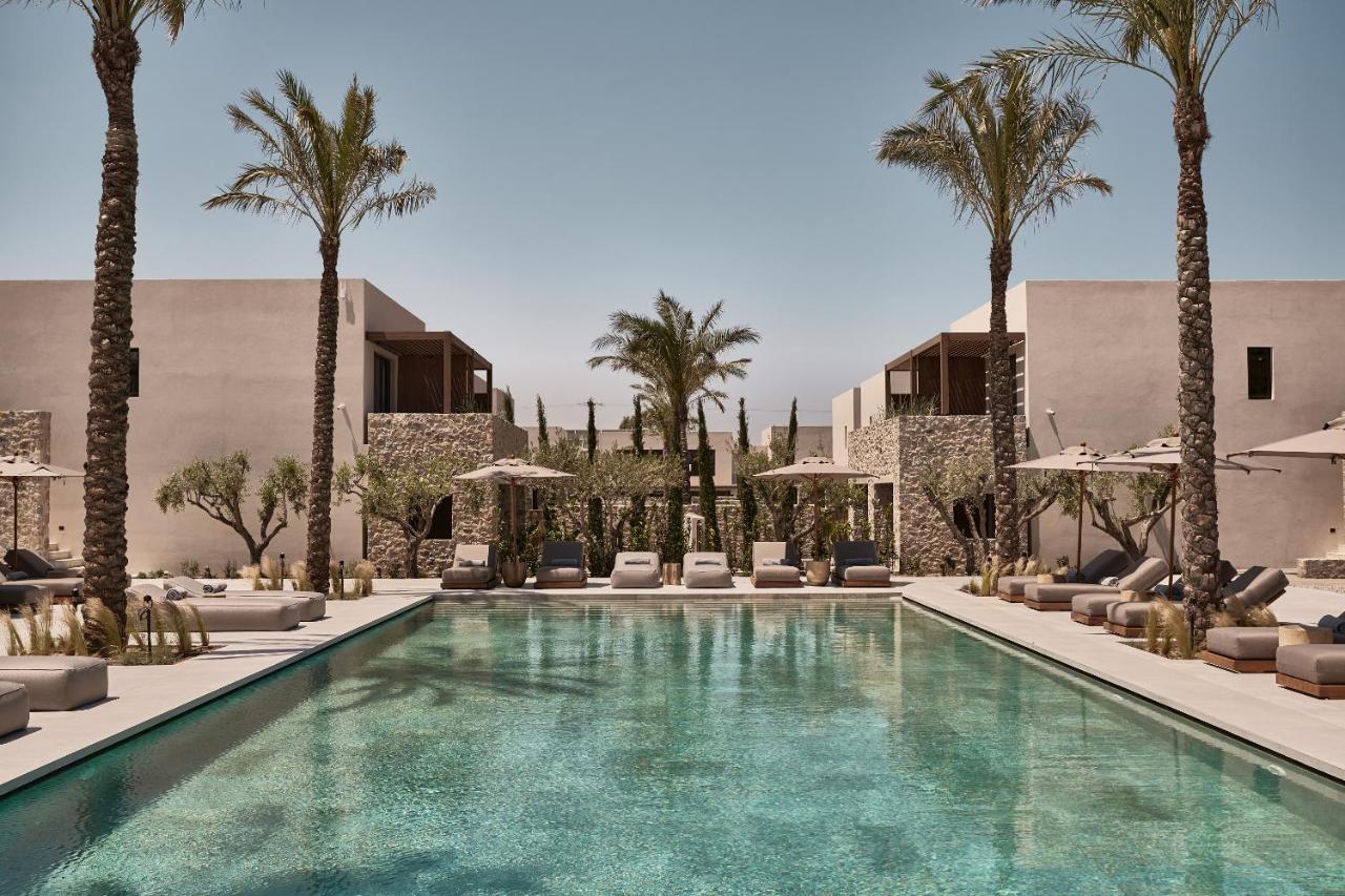 Theros All Suite Hotel (Adults only)