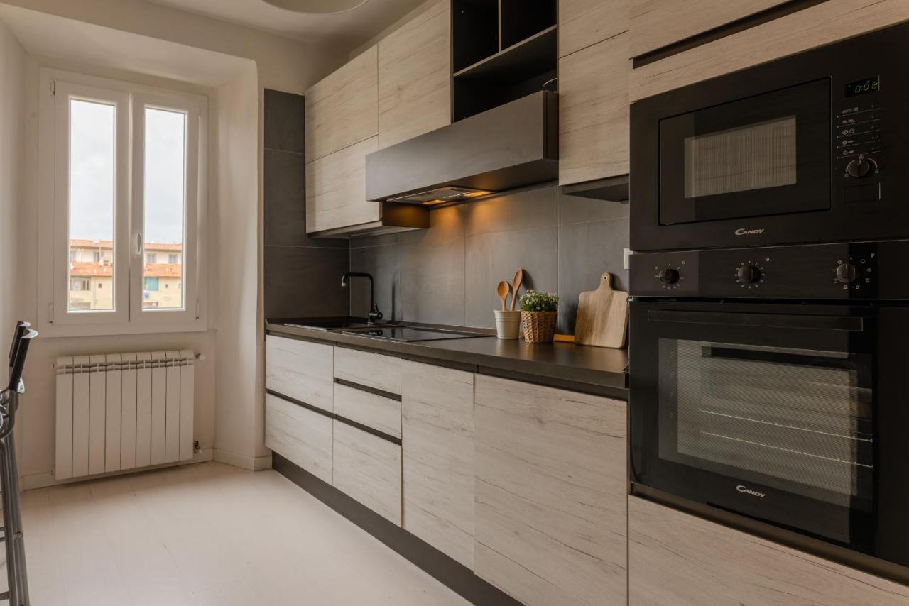 Gallery Art Apartment in San Frediano