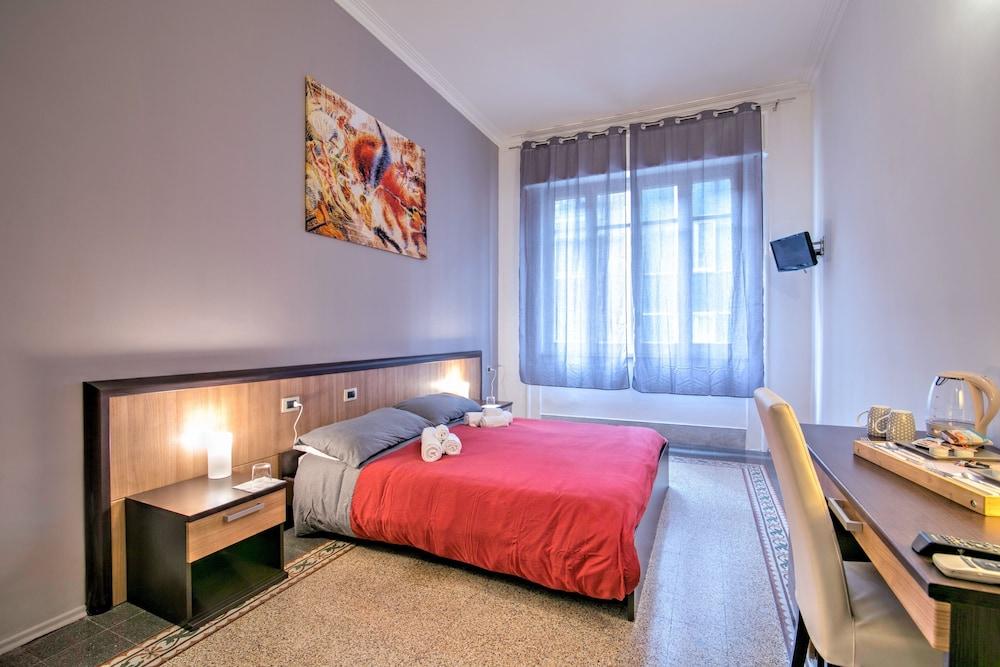 Maqueda Central Suites 2