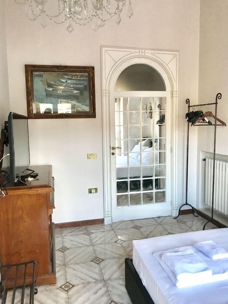 Gramsci Apartments 1