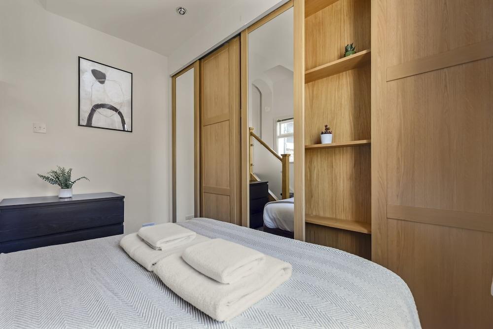 The West Kensington Apartments 2