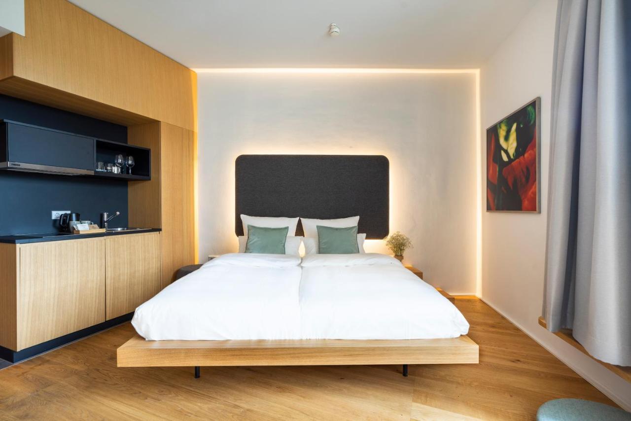Drift Rooms & Apartments 2