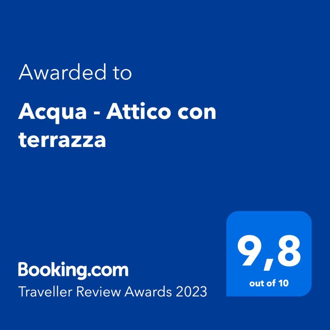 Acqua - Attico Con Terrazza 1