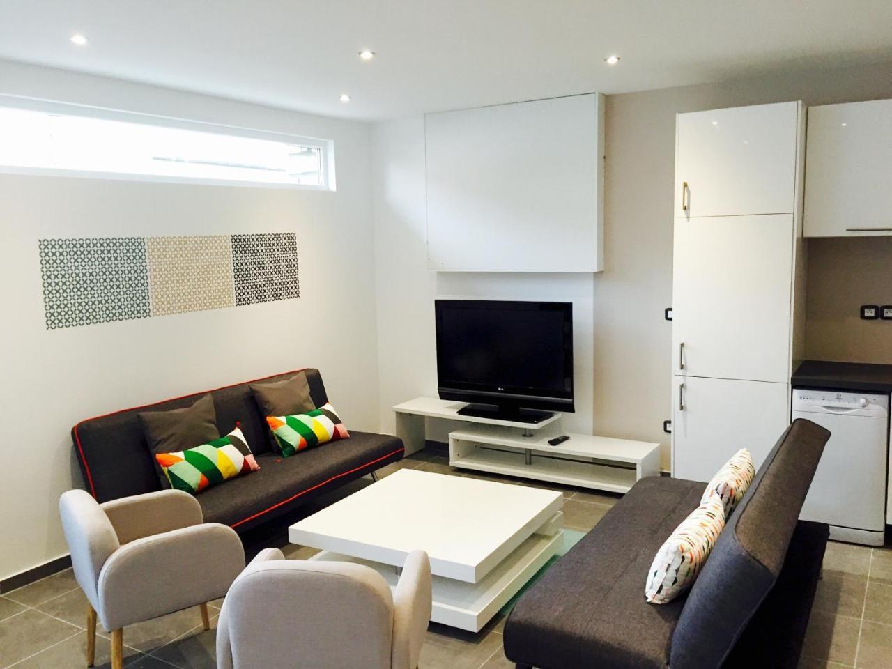 Flat on 2 Floors Near Stade de France