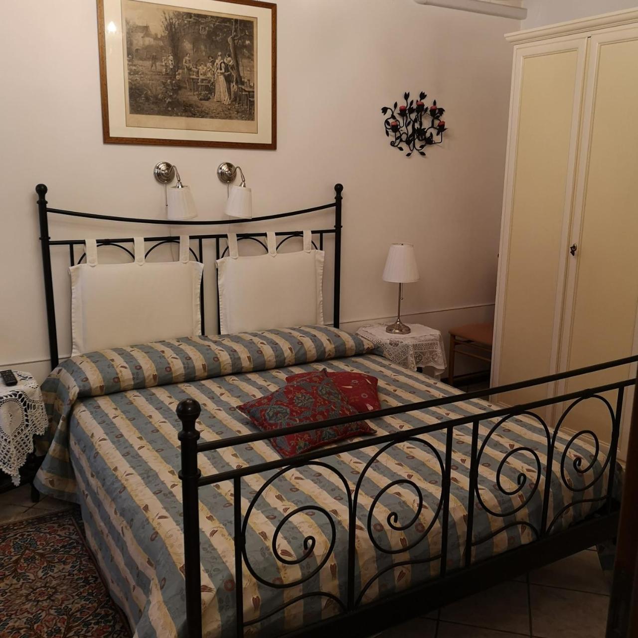 La Corte 1