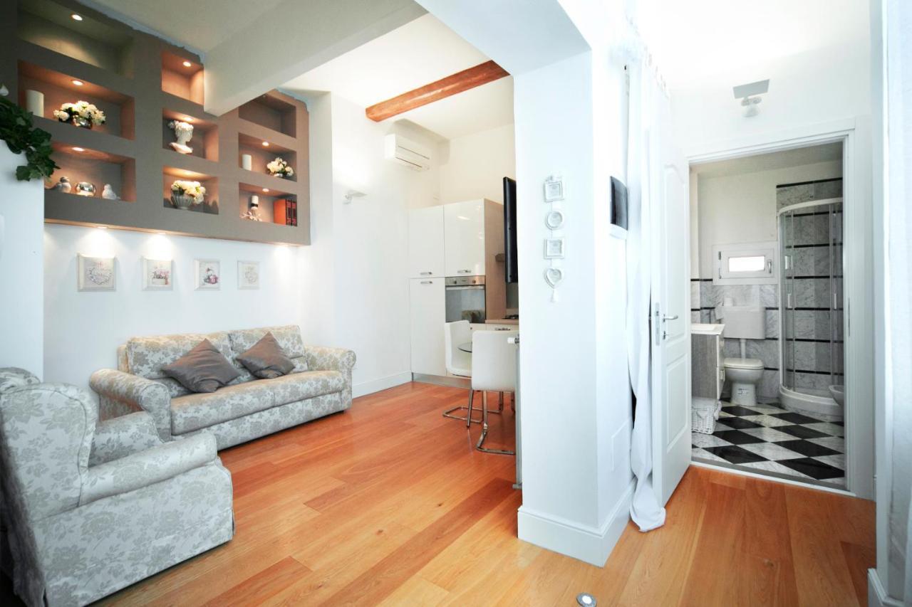 Borgo San Jacopo Superior by 360rentals 1