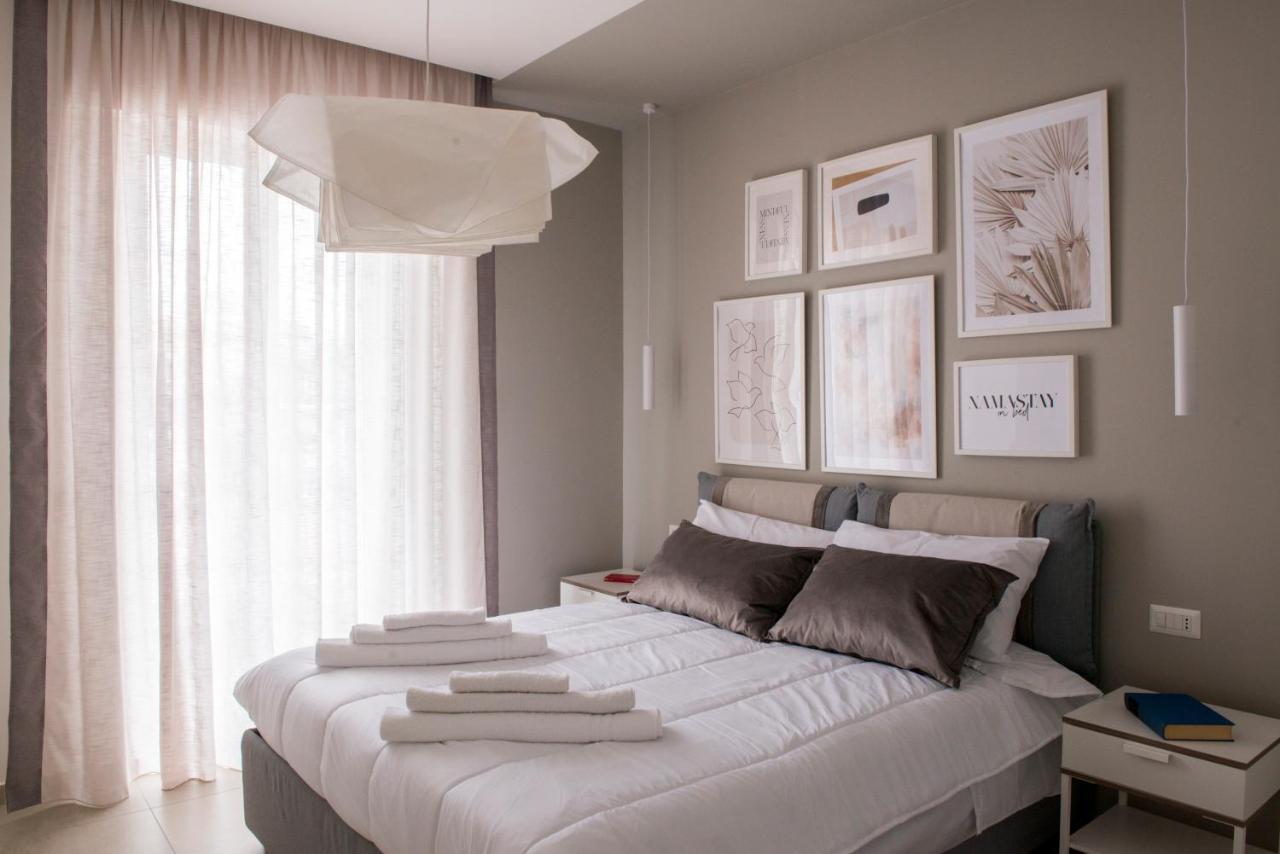 Leflole B&B Sleep And Go Out 1