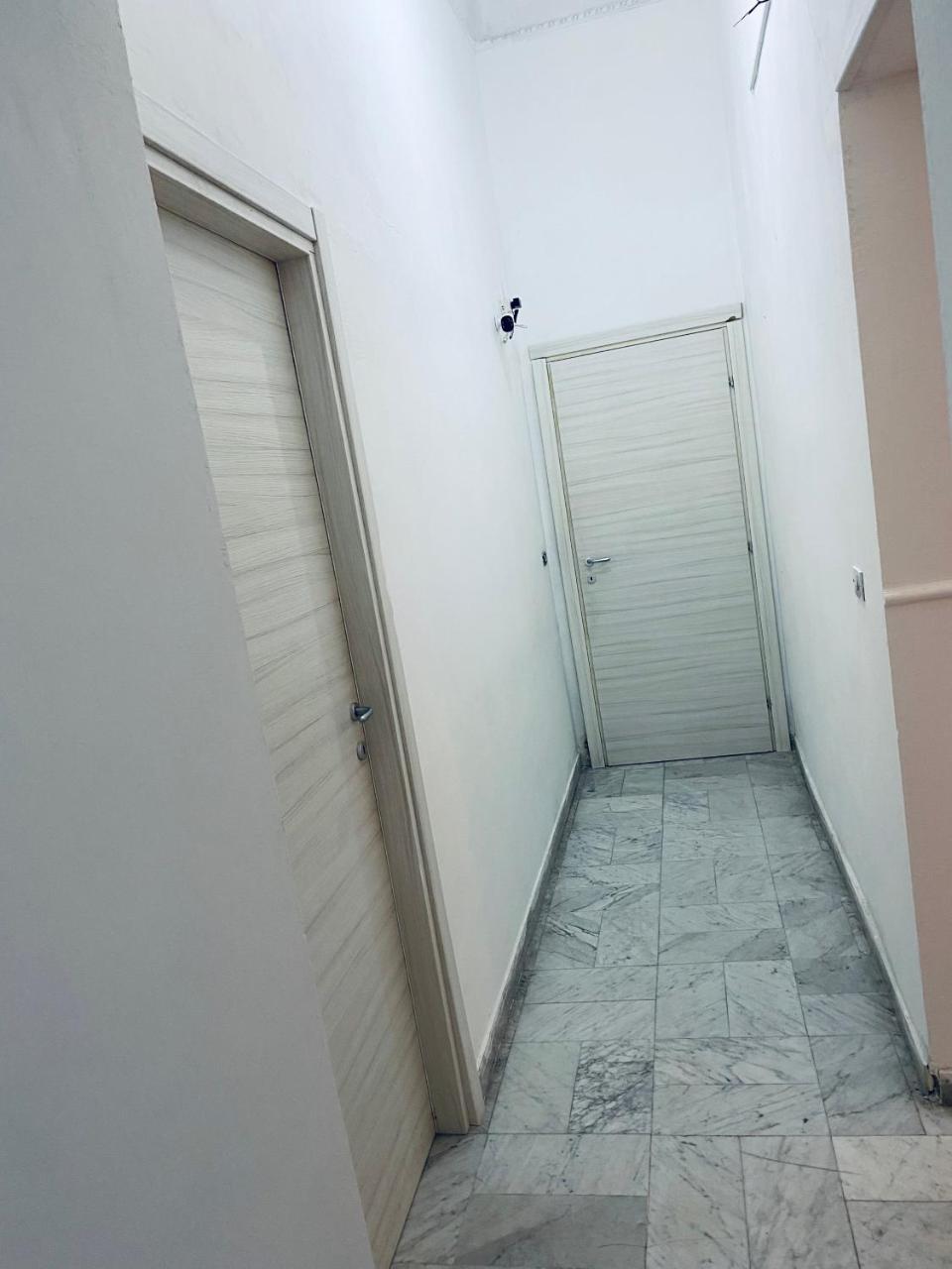 Dama Hostelbb 1