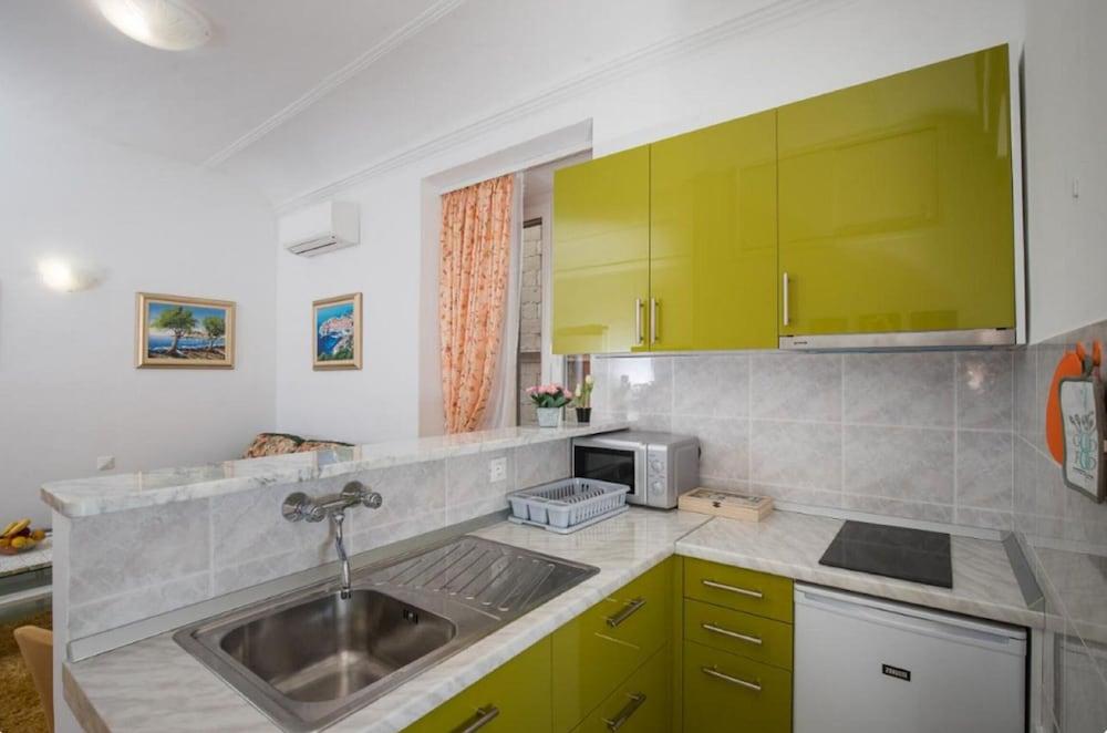 Anima Mea Old Town Apartment 2