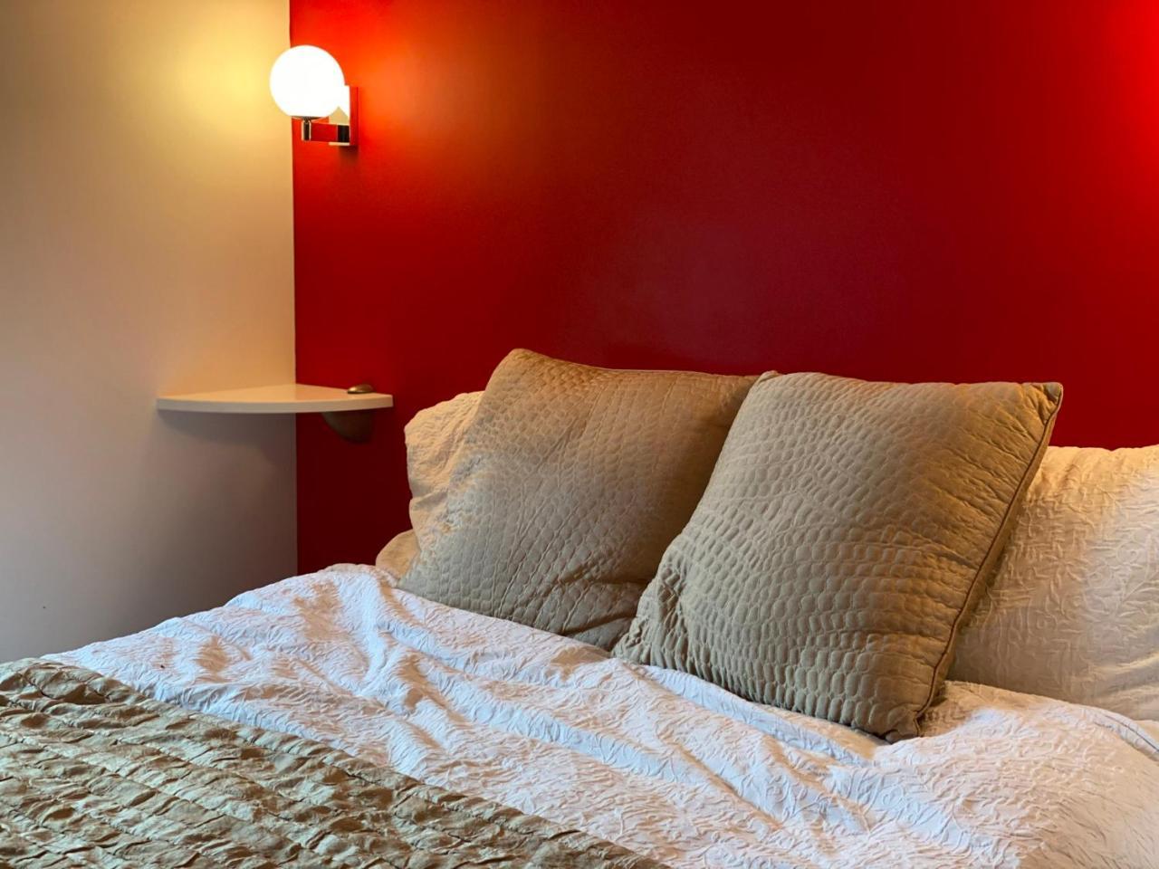 A Sun Drenched Garden Flat in the Heart of Fulham 2