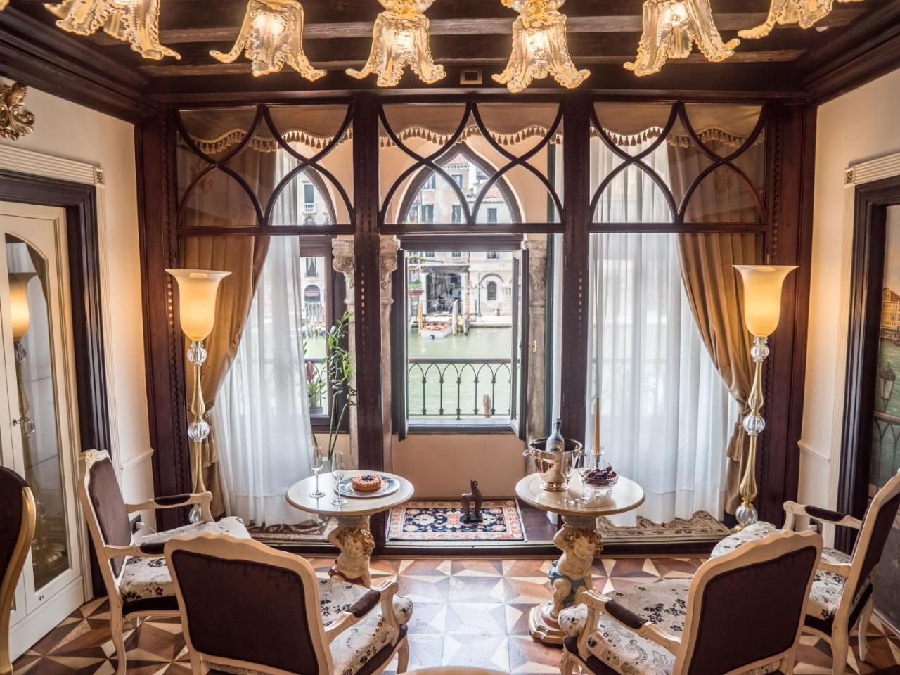 Ego Boutique Hotel