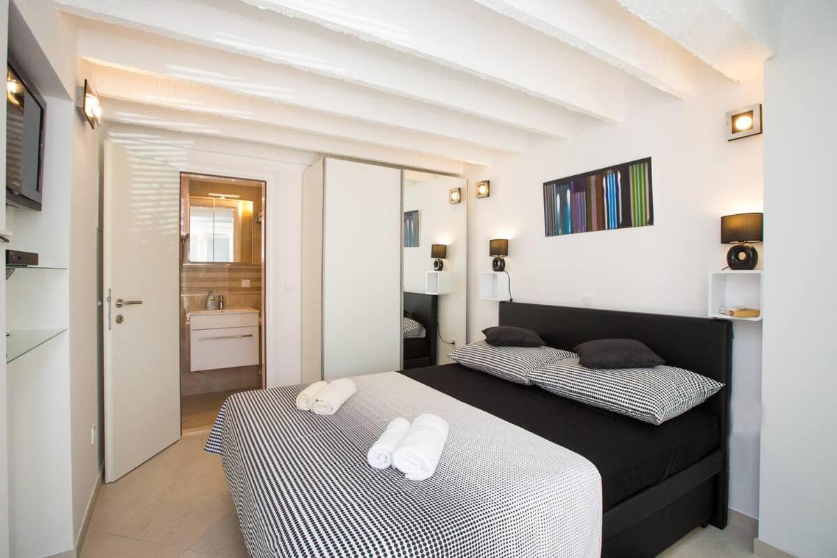 Val Apartments 1