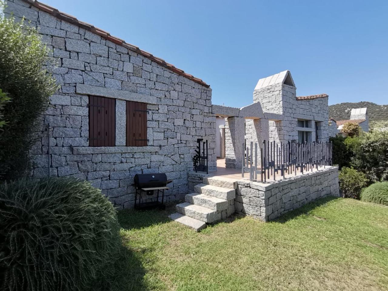 Villa 27