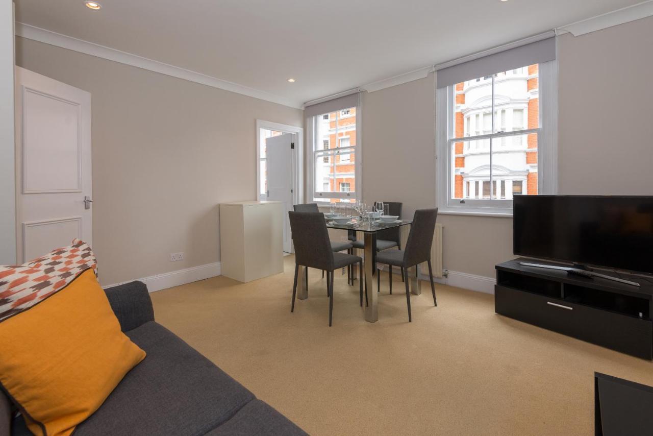 One Bedroom High Street Kensington Apartment 1