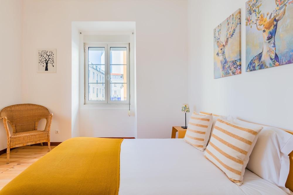 Lx Urban Living 2
