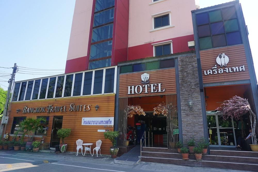Bangkok Travel Suites Hotel (Adults only)