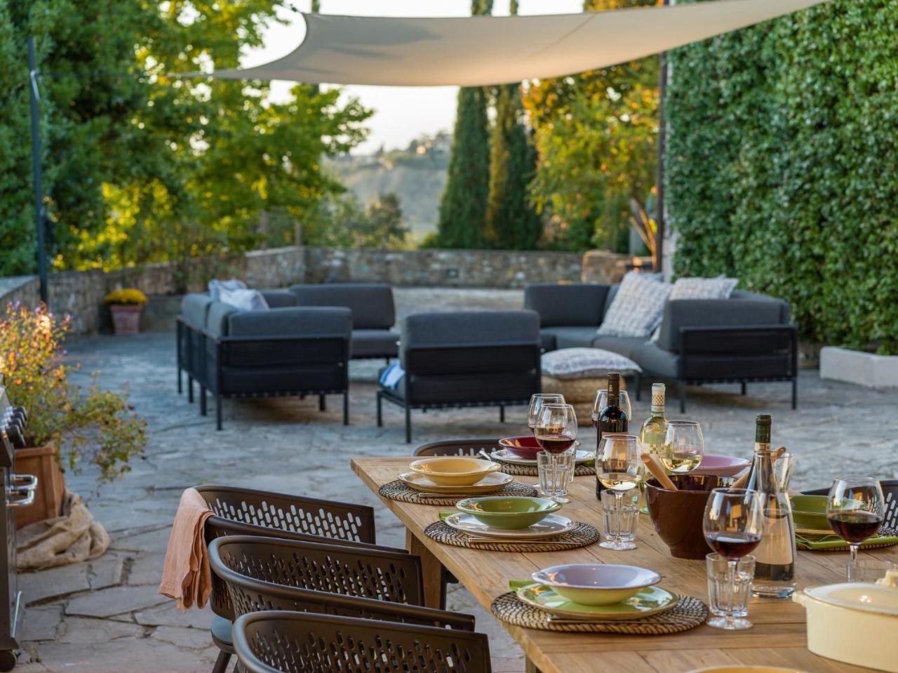 Apartments Florence - Villa Fonte Morgana with Pool 1