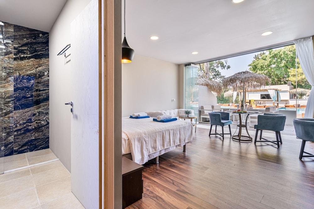 Bamboo Suites