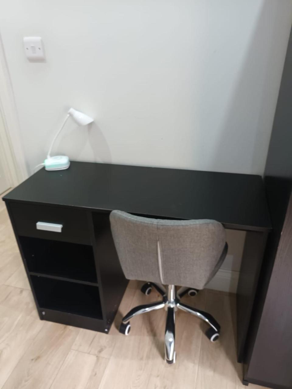 Fenia Stay 1