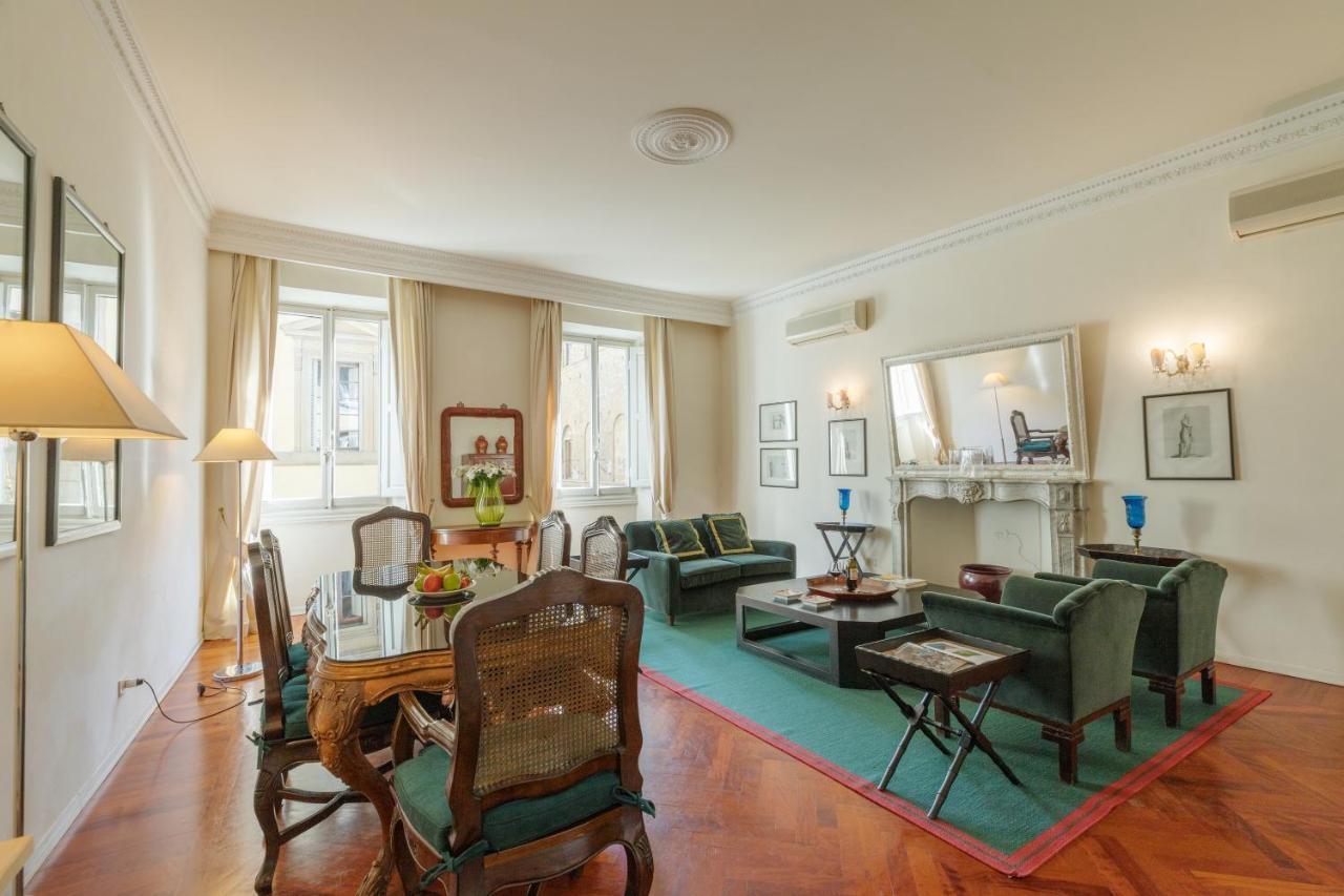 Velluto Elegant Apartment Near the Duomo