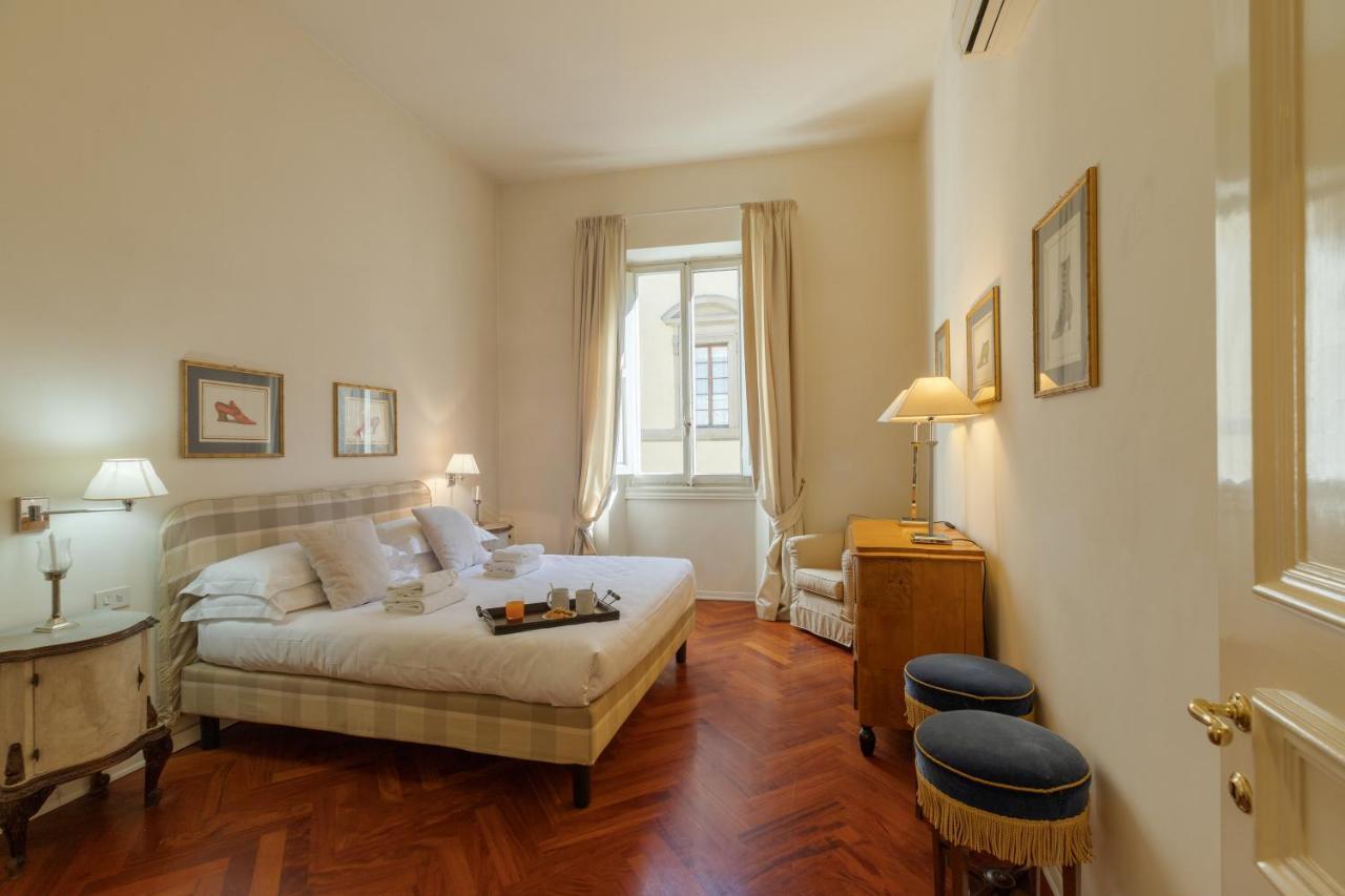 Velluto Elegant Apartment Near the Duomo 2