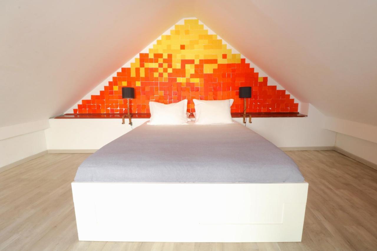 7564 Post-Its 1