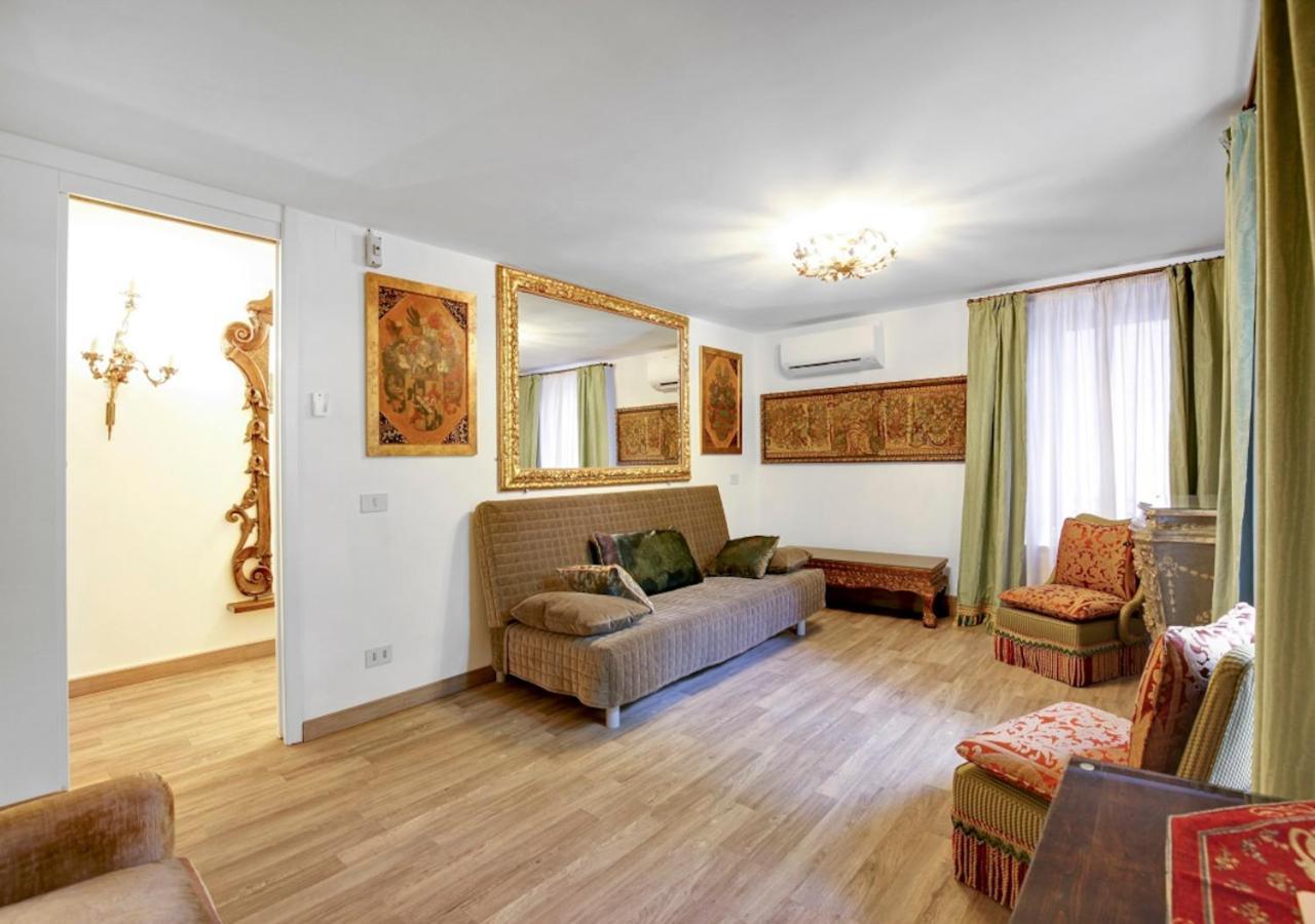Venetian Apartment Accademia Dorsoduro District (Adults Only) 1