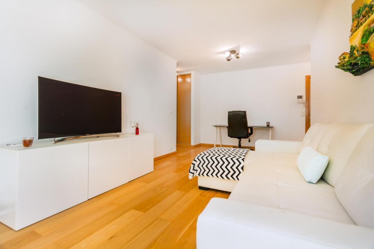 Olaias Flat (With Free Parking) 1