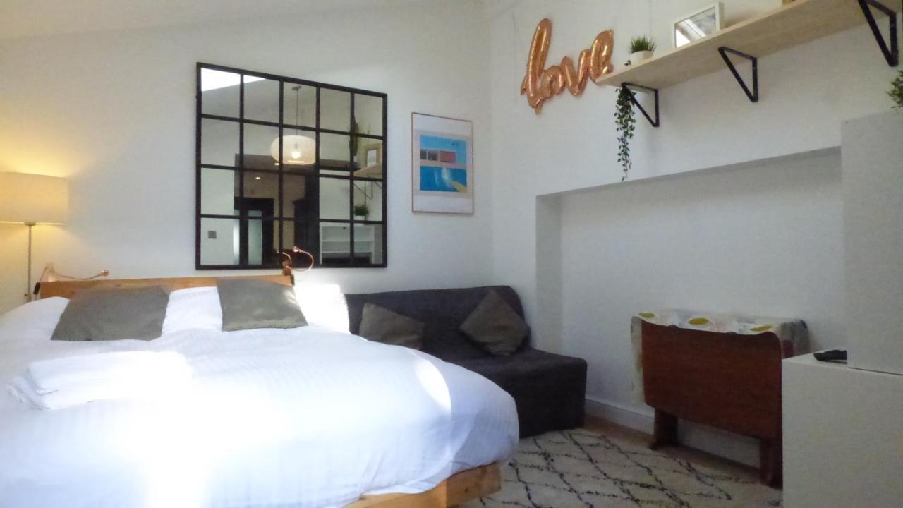 Absolute Clapham (Adults Only)