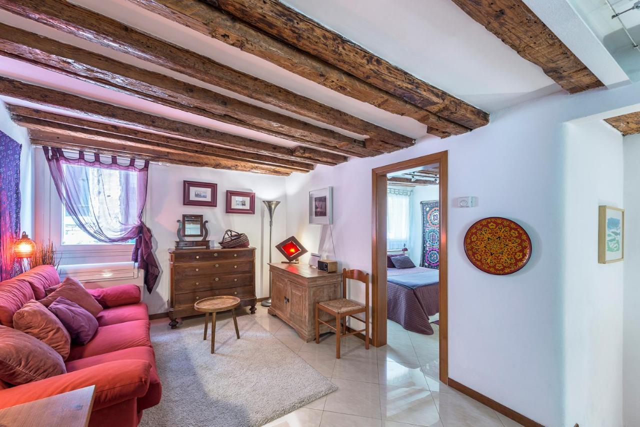 Piccolo - Cozy Studio in the Heart of Authentic Venice (Adults Only) 2