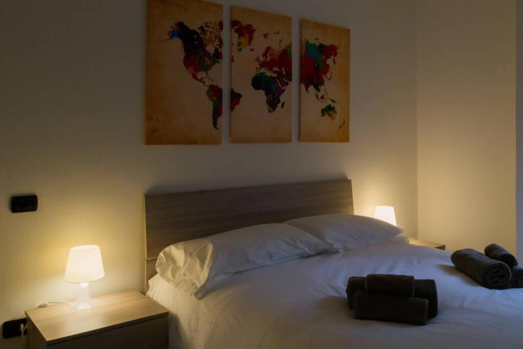 Mattias Apt - the House of Travelers (Adults Only) 1