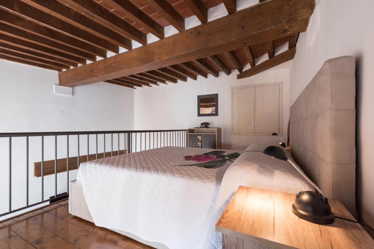 Firenze Rentals Suite Proconsolo 1