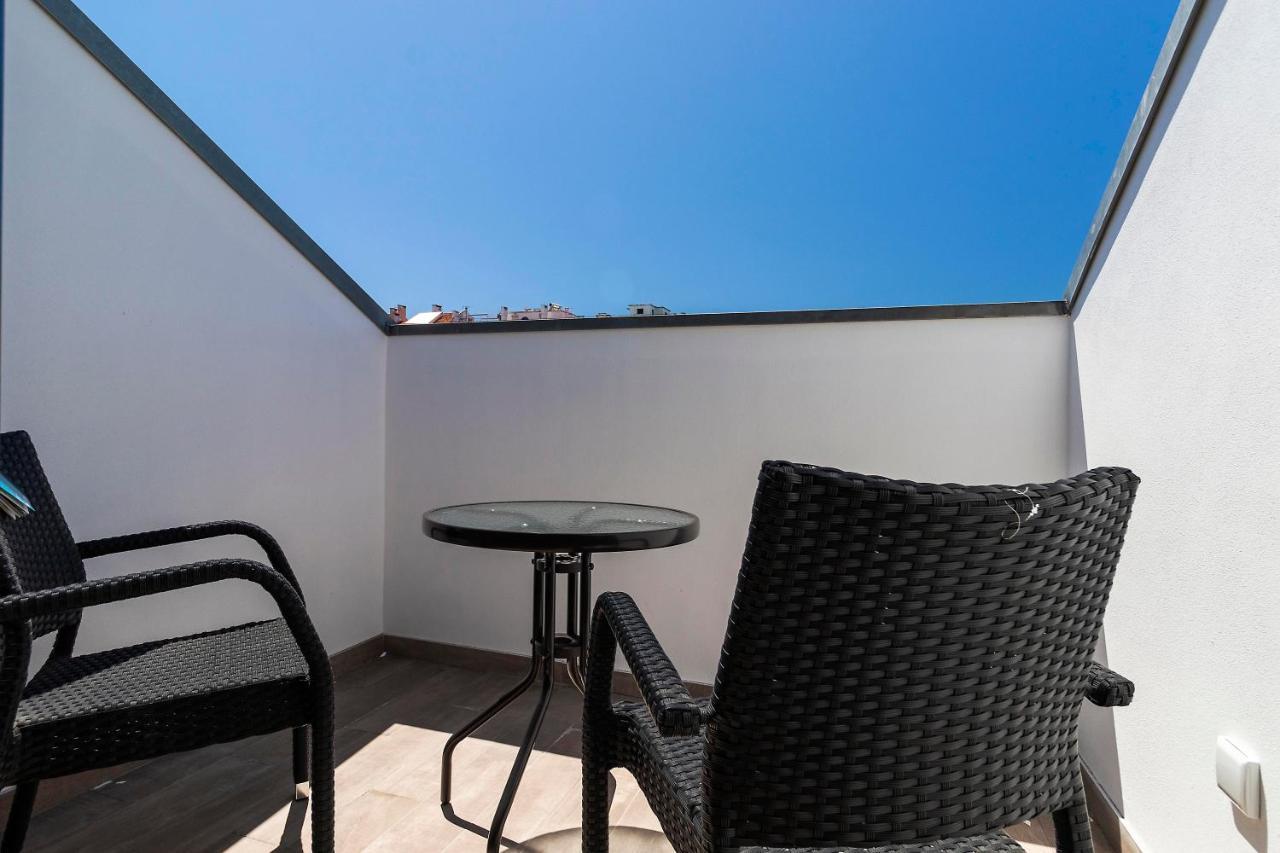 Lusitano Top Floor Apartment (Adults Only) 2
