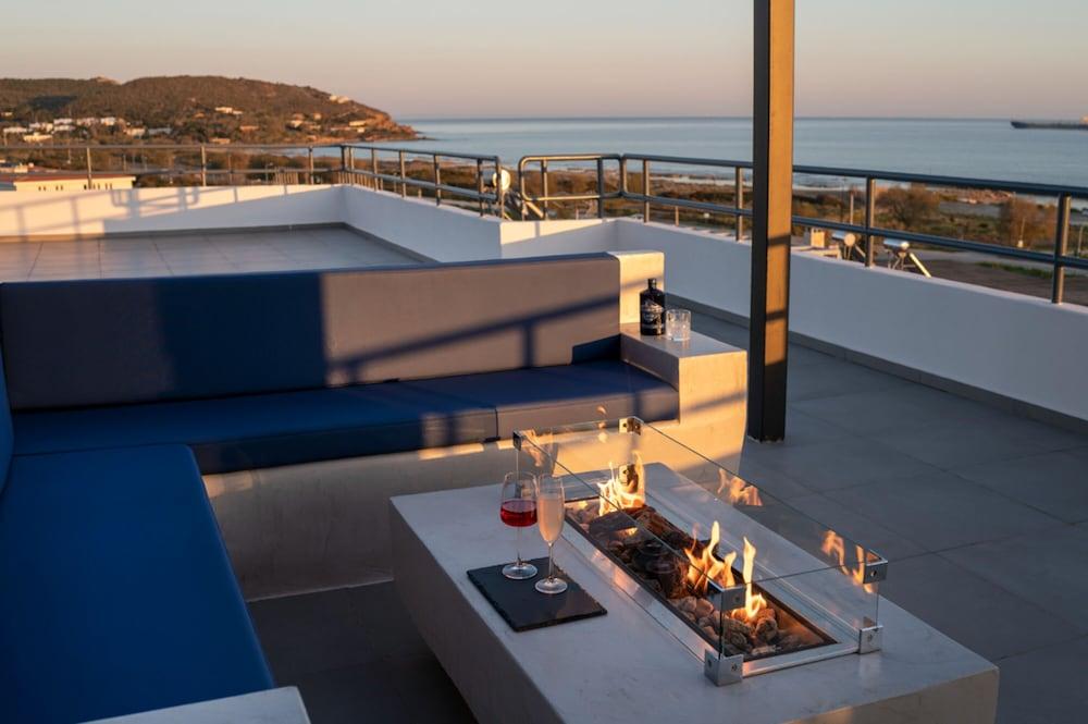 Sounio Panoramic Loft